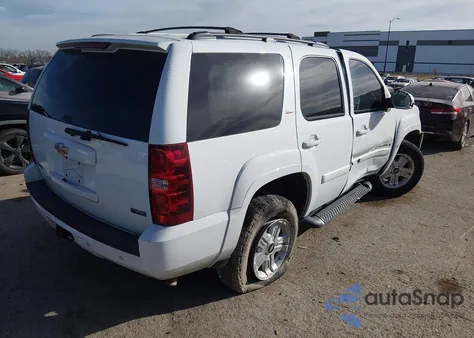 2009 Chevrolet Tahoe Lt2 из США, поврежденный, VIN 1GNFC23079R179081
